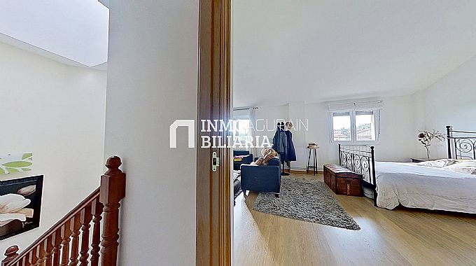 INMOBILIARIA AGURAIN VENDE  MAGNFICA VIVIENDA UNIFAMILIAR EN ARAIA (ASPARRENA, LAVA)