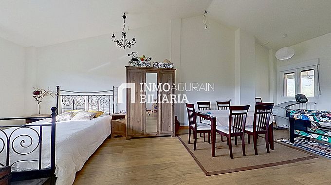 INMOBILIARIA AGURAIN VENDE  MAGNFICA VIVIENDA UNIFAMILIAR EN ARAIA (ASPARRENA, LAVA)