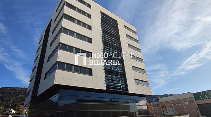 INMUEBLE ALQUILADO PARA INVERSORES PLANTA ENTERA BERRIOPLANO