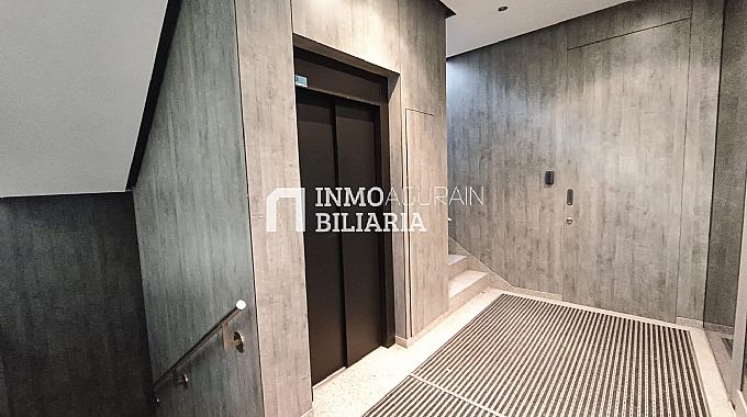LOCAL COMERCIAL + 30 PLAZAS DE PARKING EN ZIZUR MAYOR