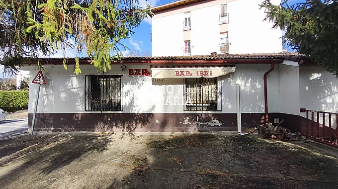 Local comercial "BAR IBAI" en Alsasua (Navarra)