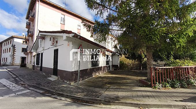 Local comercial "BAR IBAI" en Alsasua (Navarra)