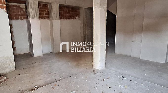 LOCAL COMERCIAL EN DERECHOS HUMANOS DE VITORIA GASTEIZ