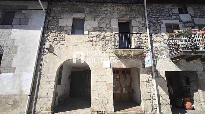 LOCAL COMERCIAL EN HUARTE ARAKIL