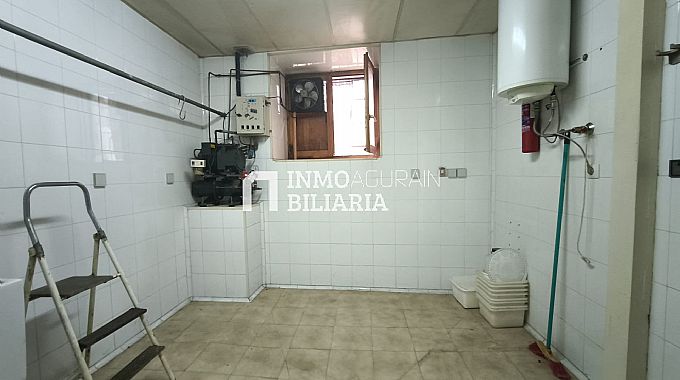 LOCAL COMERCIAL EN HUARTE ARAKIL