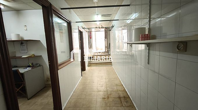 LOCAL COMERCIAL EN HUARTE ARAKIL