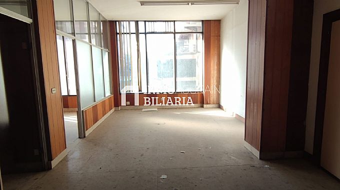 LOCAL COMERCIAL EN ZUMRRAGA