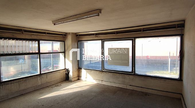 LOCAL COMERCIAL EN ZUMRRAGA
