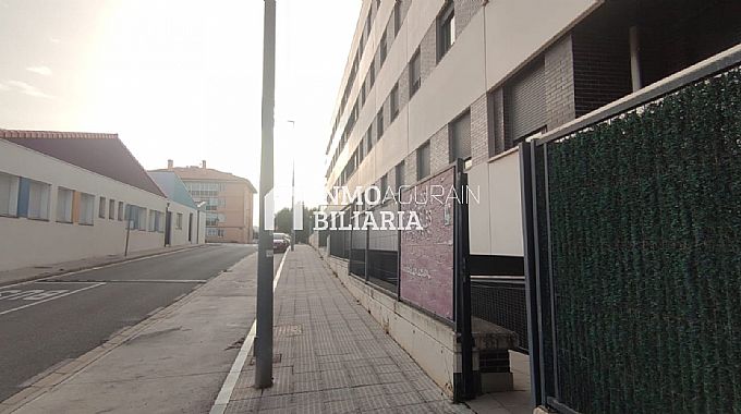 LOCAL DIFANO EN BERIAIN