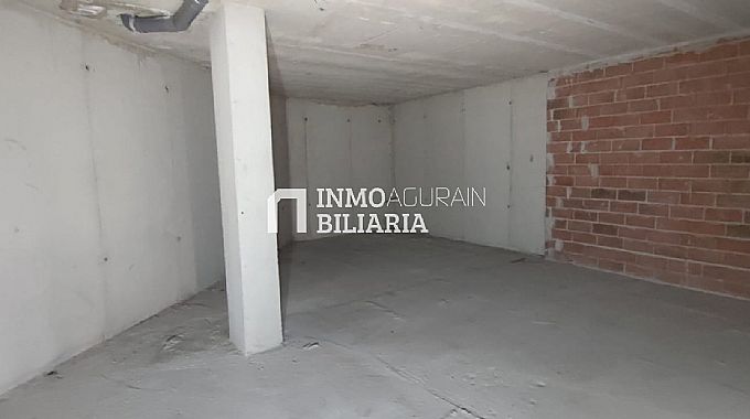 LOCAL DIFANO EN BERIAIN