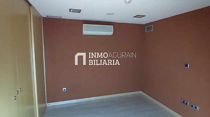 LOCAL EN 2 ENSANCHE CALLE SAN FERMIN