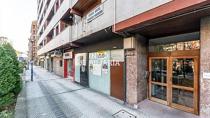 LOCAL EN AVENIDA NAVARRA EN ERRENTERIA-RENTERIA
