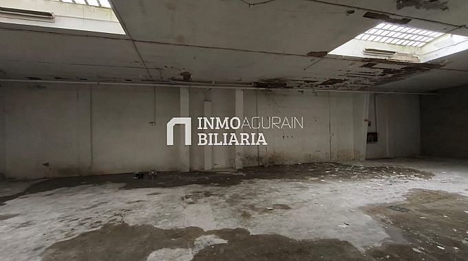 LOCAL EN CALLE ARTICA DE PAMPLONA