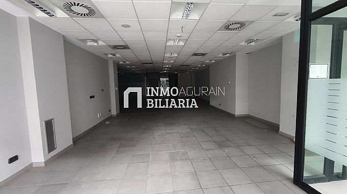 LOCAL EN CALLE ARTICA DE PAMPLONA