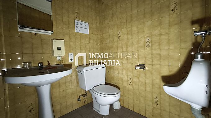 LOCAL COMERCIAL EN C/MAYOR,58 ESTELLA