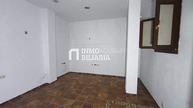 LOCAL EN PASAIA ANTXO GUIPUZCOA