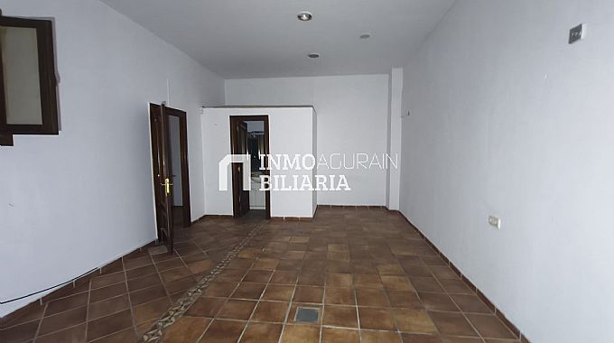 LOCAL EN PASAIA ANTXO GUIPUZCOA