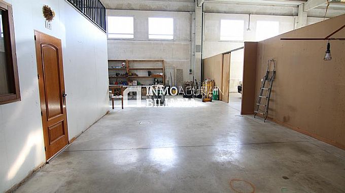 NAVE INDUSTRIAL EN POLGONO LASTAY DE ALTSASU/ALSASUA