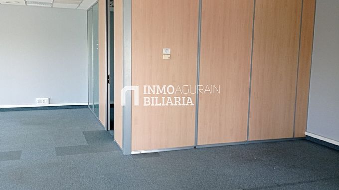OFICINA A LA VENTA O ALQUILER