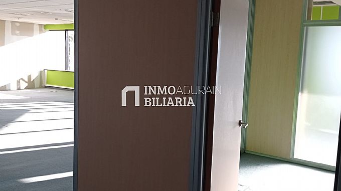OFICINA A LA VENTA O ALQUILER