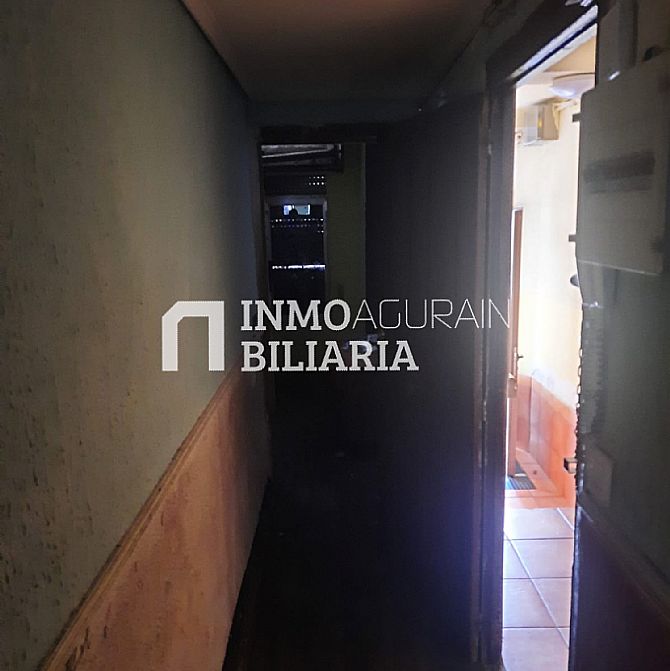 PISO BAJO EN PINTORERIA DE VITORIA/GASTEIZ - 3