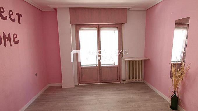 PISO EN AVENIDA PAMPLONA DE ALTSASU/ALSASUA