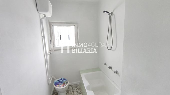 PISO EN CALLE ALZANIA DE ALTSASU/ALSASUA