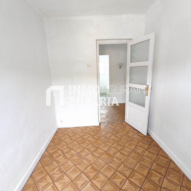 PISO EN CALLE ALZANIA DE ALTSASU/ALSASUA - 3