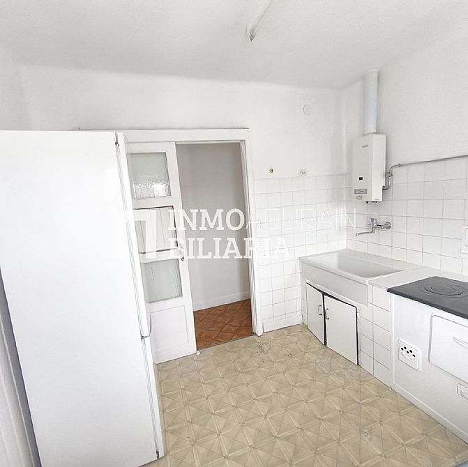 PISO EN CALLE ALZANIA DE ALTSASU/ALSASUA - 16