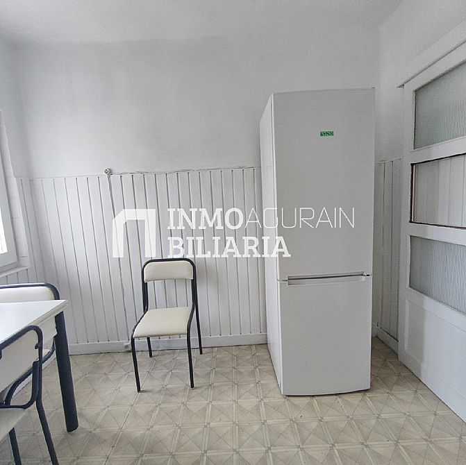 PISO EN CALLE ALZANIA DE ALTSASU/ALSASUA - 17