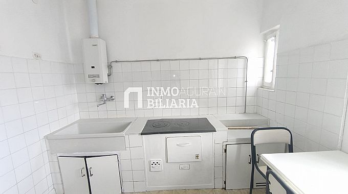 PISO EN CALLE ALZANIA DE ALTSASU/ALSASUA