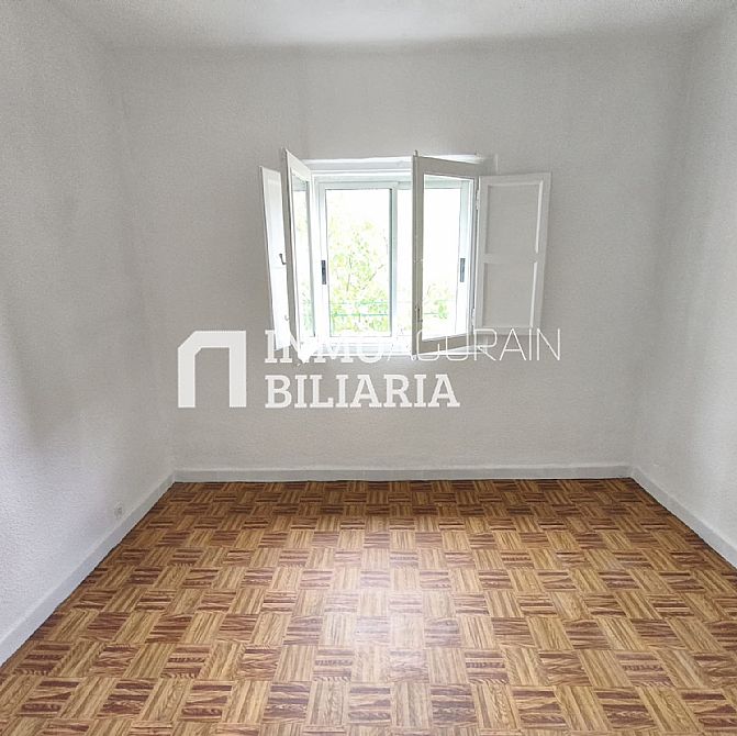 PISO EN CALLE ALZANIA DE ALTSASU/ALSASUA - 21