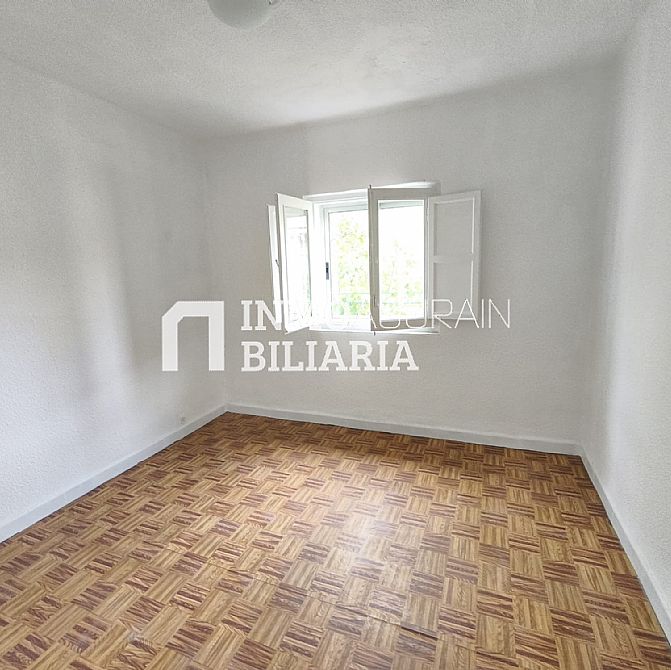 PISO EN CALLE ALZANIA DE ALTSASU/ALSASUA - 22