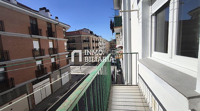 PISO EN CALLE ARALAR 3 ALSASUA