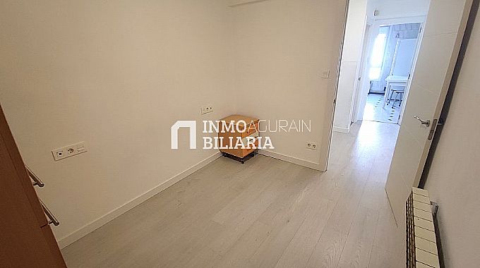 PISO EN CALLE LOS HERRAN (VITORIA-GASTEIZ)