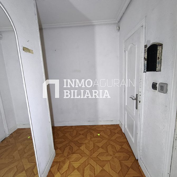 PISO EN JES�S GURIDI DE RENTERIA - 14