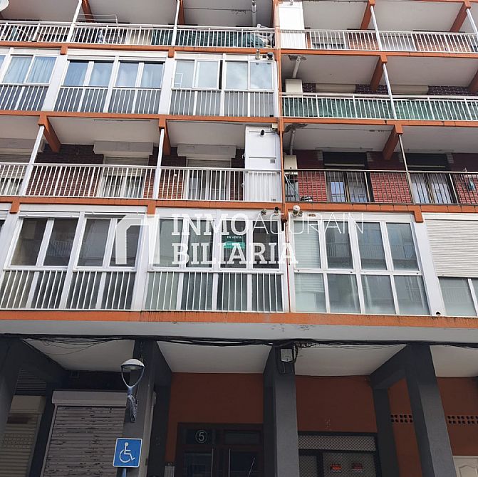 PISO EN JES�S GURIDI DE RENTERIA - 23