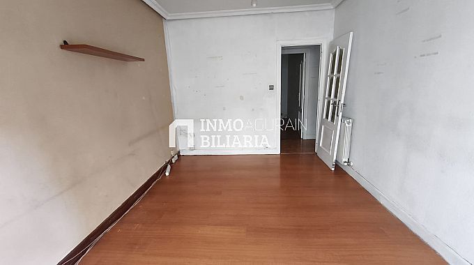 PISO EN JES�S GURIDI DE RENTERIA