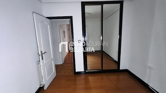 PISO EN JES�S GURIDI DE RENTERIA