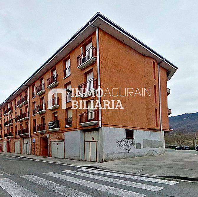 PISO EN JOS MARIA EZKURRA DE ALTSASU-ALSASUA - 4