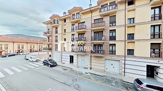 PISO EN JOS MARIA EZKURRA DE ALTSASU-ALSASUA