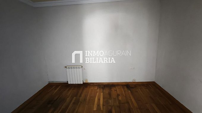 PISO EN KALE NAGUSIA DE LEGORRETA