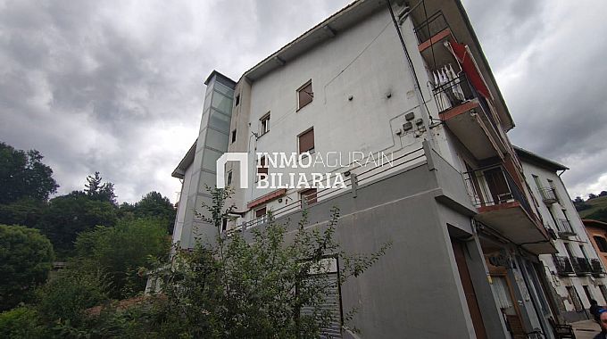 PISO EN KALE NAGUSIA DE LEGORRETA
