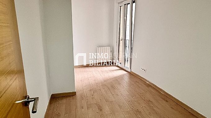 Piso en venta en Kale Nagusia, 38