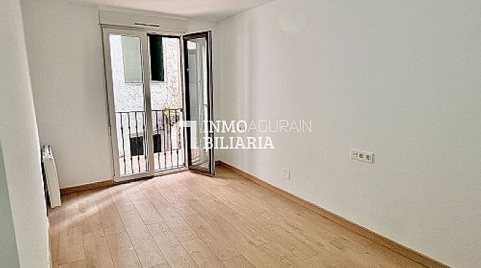 Piso en venta en Kale Nagusia, 38