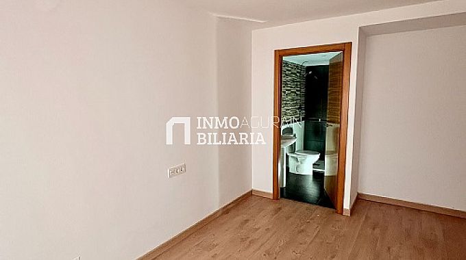 Piso en venta en Kale Nagusia, 38
