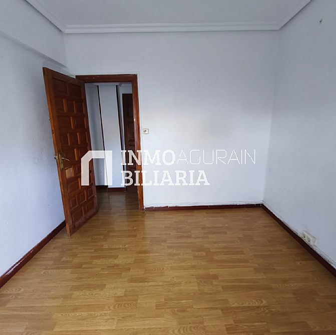 PISO EN LEGAZPI - 13