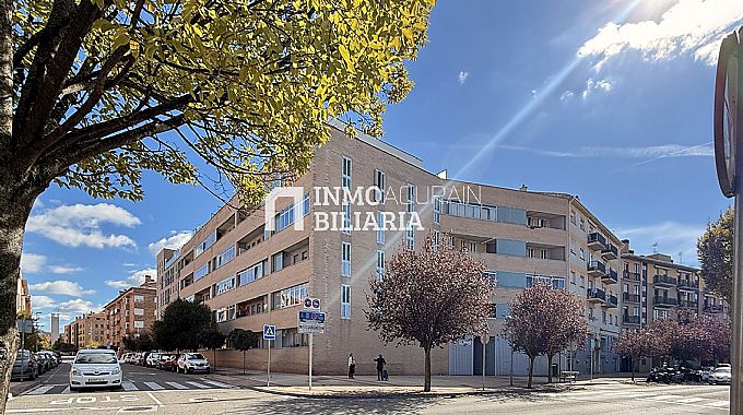 PISO EN VENTA EN ANSOAIN 