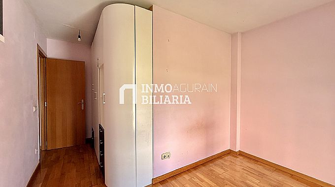 PISO EN VENTA EN ANSOAIN 