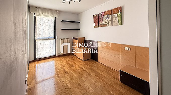 PISO EN VENTA EN ANSOAIN 